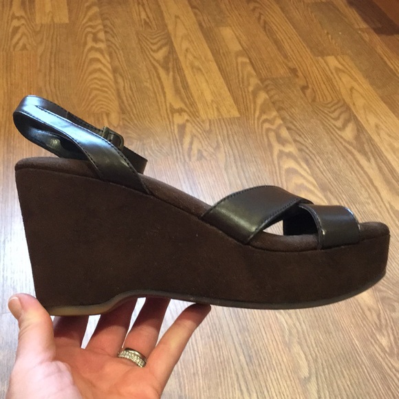 Nine West Chocolate Leather/suede sandals size 9 - Picture 8 of 8